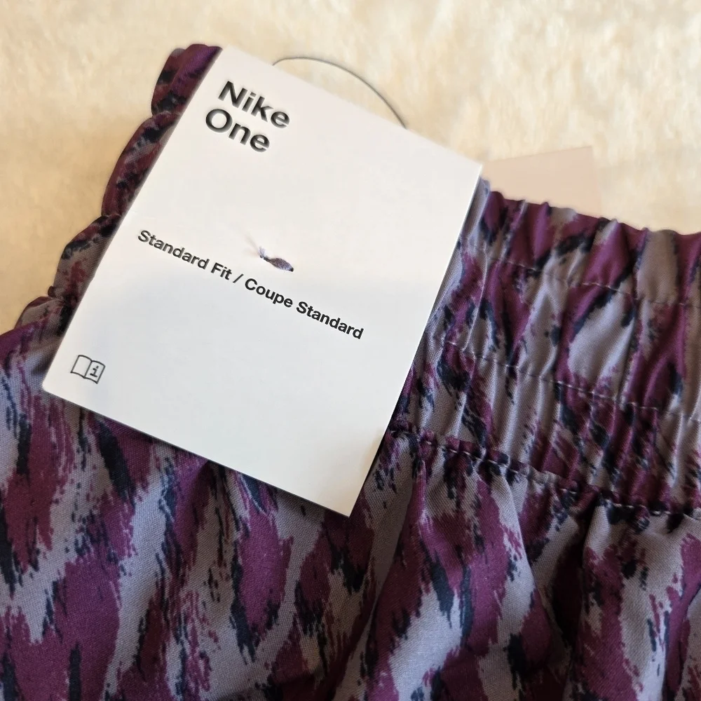 Nike One Kids' Training Shorts - Purple Animal Print - Size Large Dri-Fit Youth